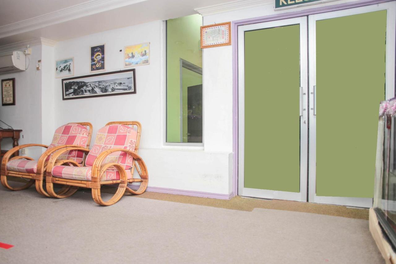 Oyo 90104 Lady Anne Hotel Sandakan Luaran gambar