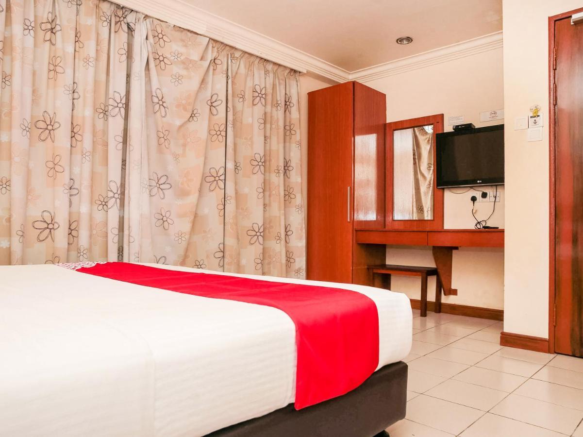 Oyo 90104 Lady Anne Hotel Sandakan Luaran gambar