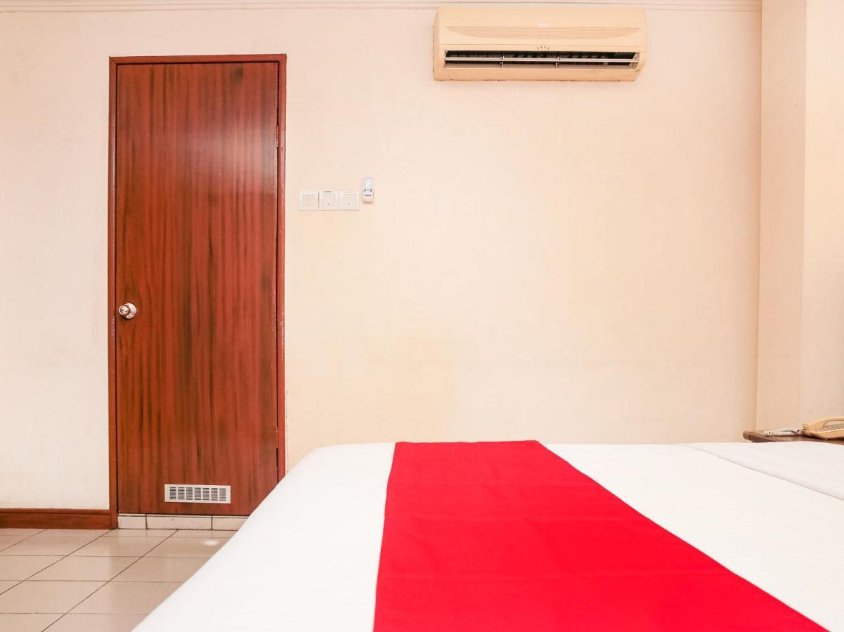 Oyo 90104 Lady Anne Hotel Sandakan Luaran gambar
